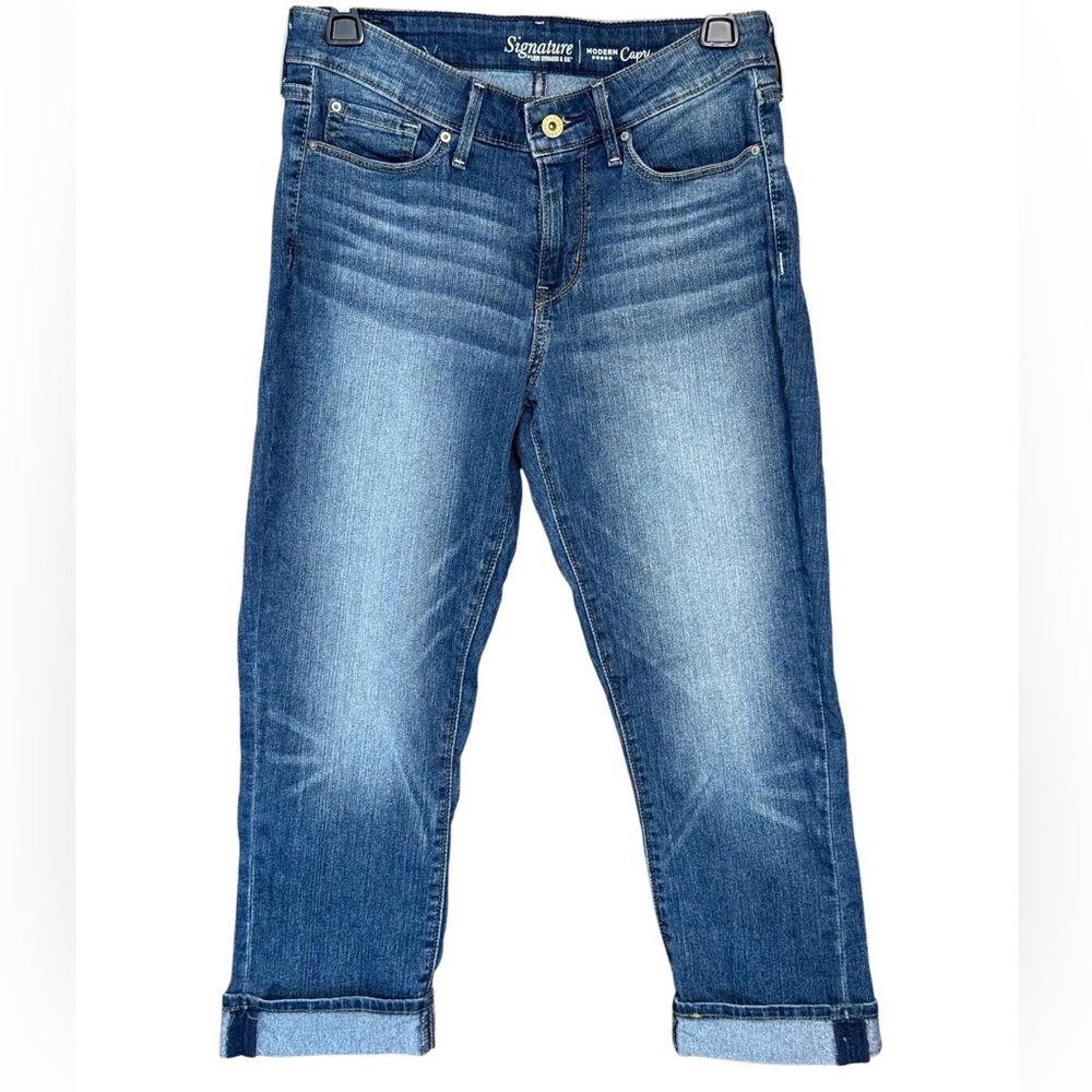 Levi’s Signature Modern Capri Jeans Size 8 W29 Mid Rise Cuffed Stretch - Picture 2 of 3